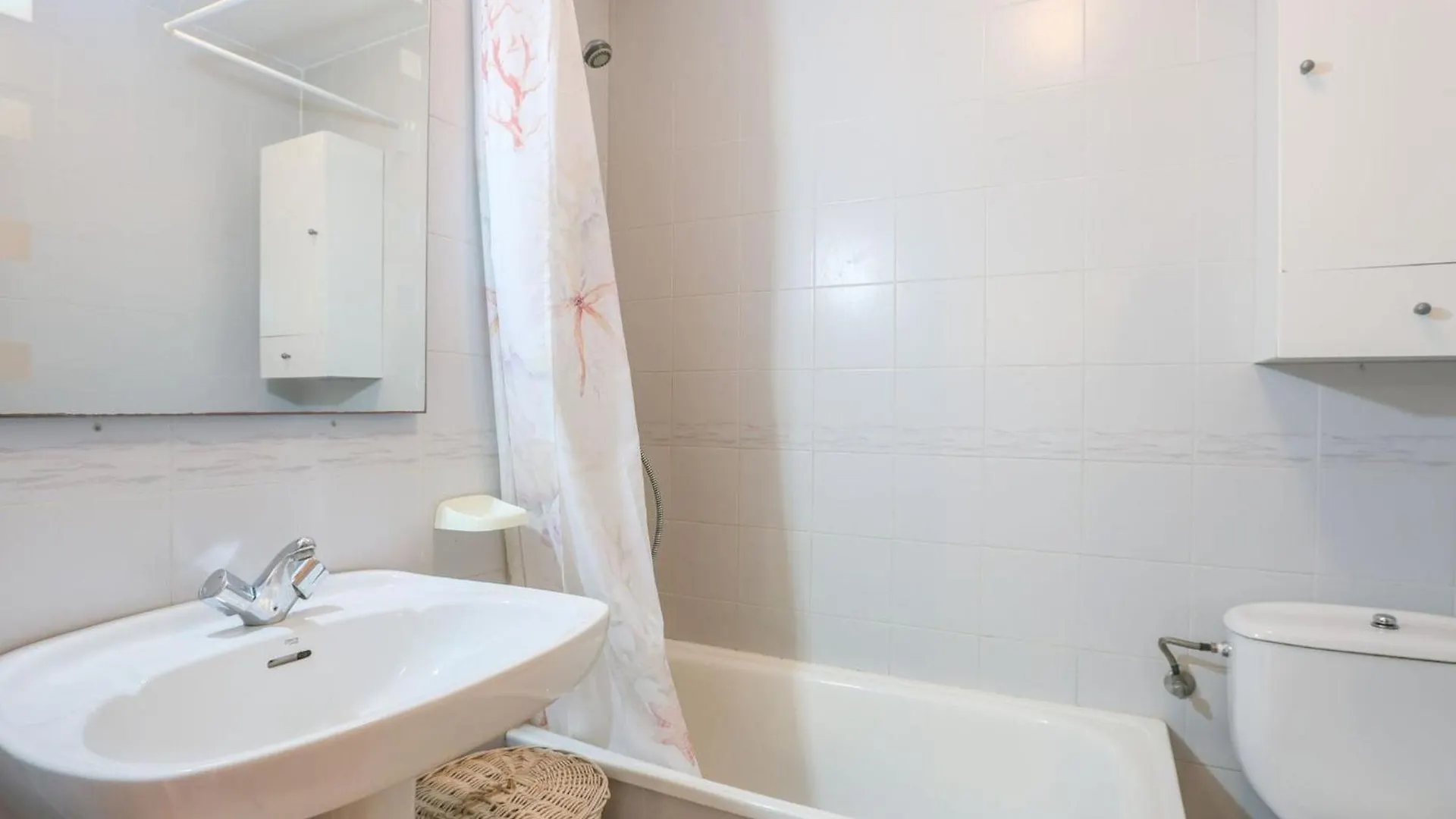 Laguna - Apartment In El Portil Huelva 0*,