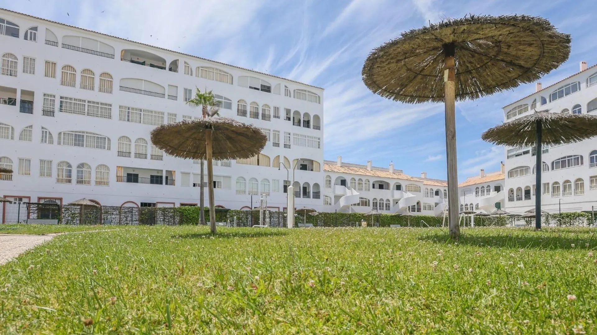 Laguna - Apartment In El Portil Huelva 0*,